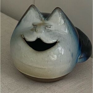 Vintage Peter Pots Pottery Cat Bank blue glossy ceramic round fat  cat folk art
